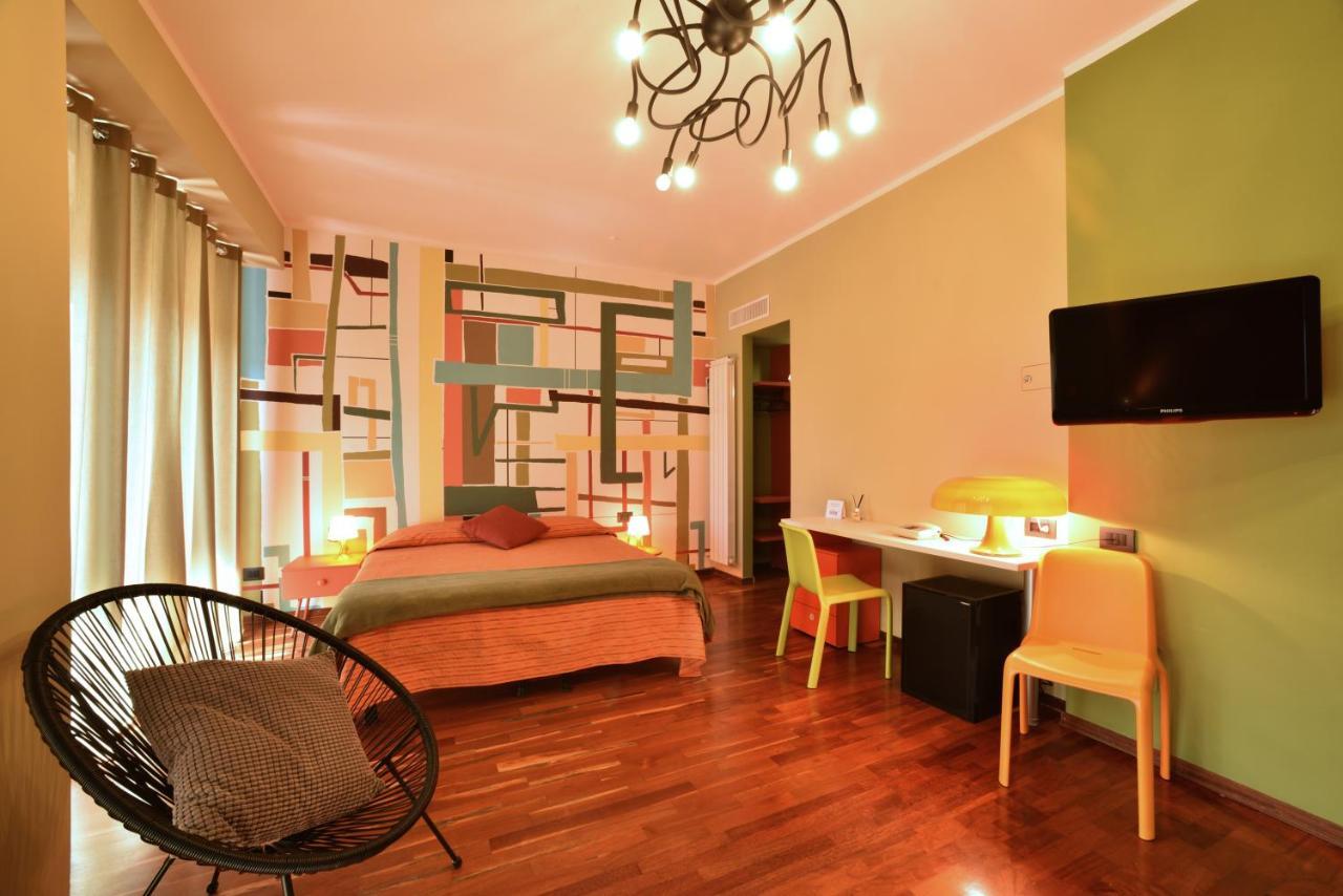 Hotel Bristol Alassio Luaran gambar