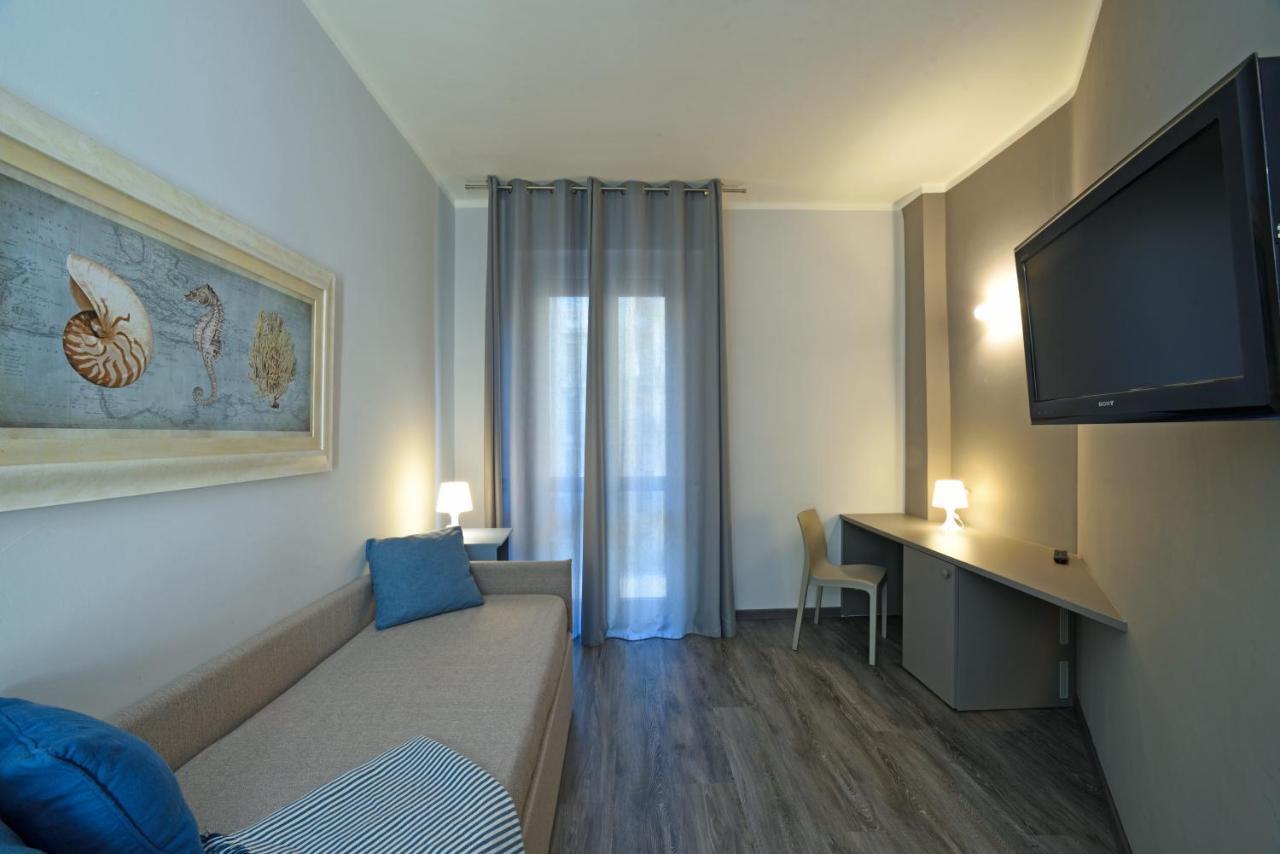 Hotel Bristol Alassio Luaran gambar